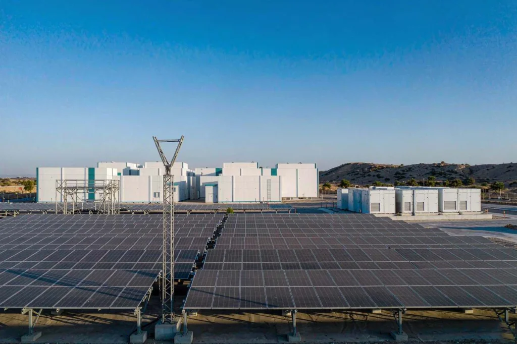 Solar panels and lithium battery storage cabinets at a Middle East industrial park
